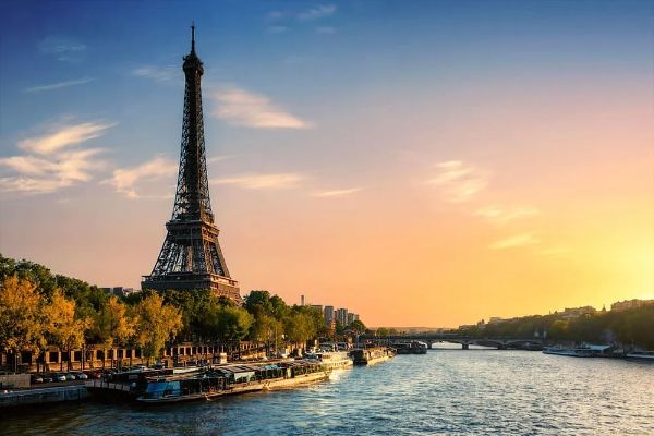 Schengen travel insurance for France